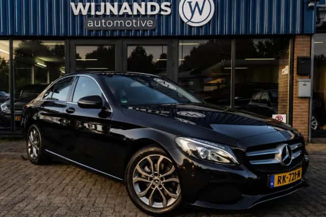 Mercedes-Benz C-Klasse (2017) thumbnail 1