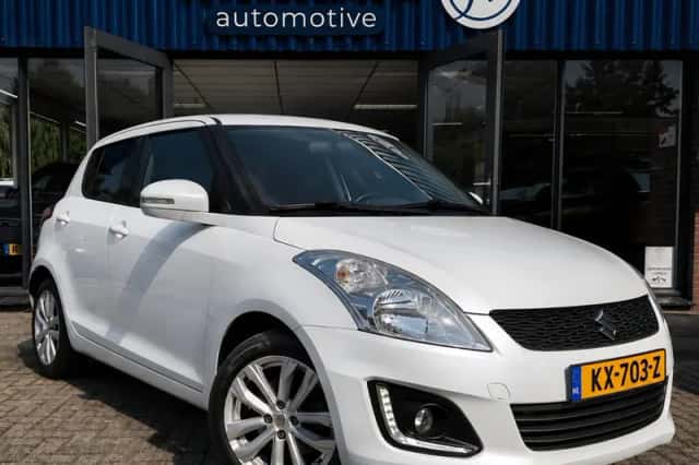 Suzuki Swift (2013) thumbnail 1