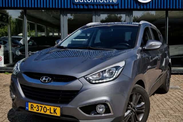 Hyundai ix35 (2015) thumbnail 6