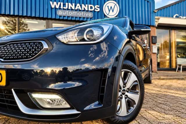 Kia Niro (2019) thumbnail 6