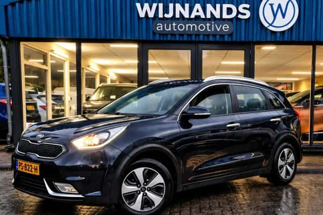 Kia Niro (2017) thumbnail 4