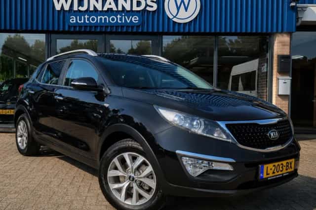 Kia Sportage (2015) thumbnail 1