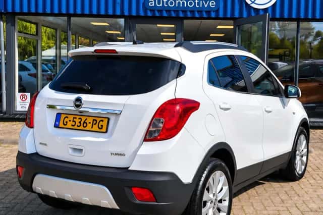 Opel Mokka (2014) thumbnail 3
