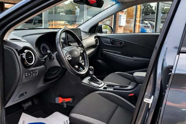 Hyundai Kona (2020) thumbnail 6
