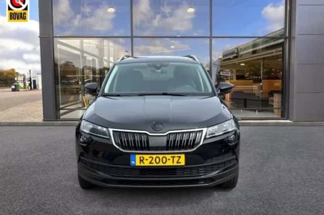 Škoda Karoq (2018) thumbnail 2