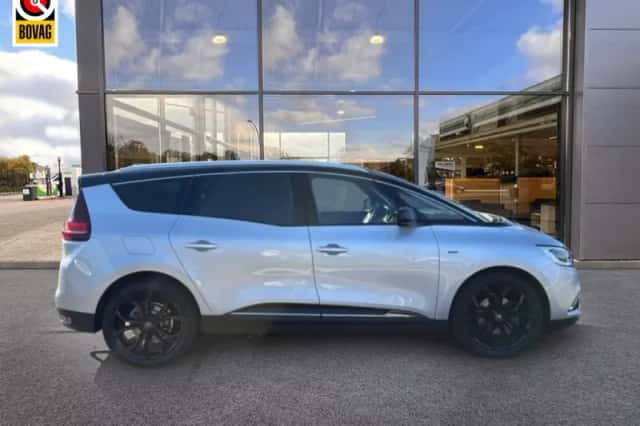 Renault Grand Scénic (2021) thumbnail 4