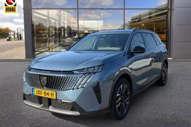 Peugeot 5008 (2025) thumbnail 3