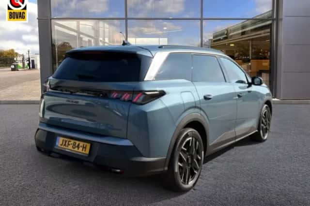 Peugeot 5008 (2025) thumbnail 5