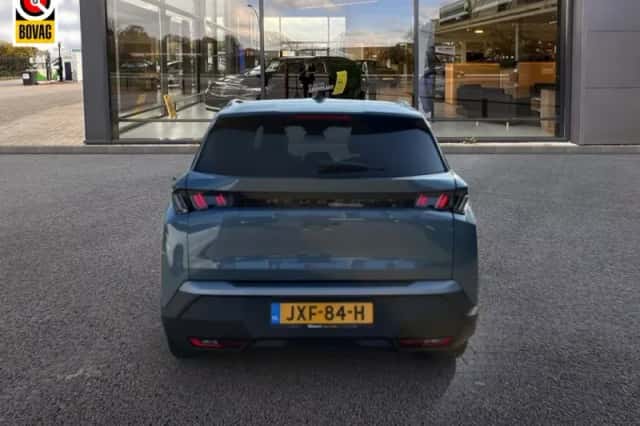 Peugeot 5008 (2025) thumbnail 6