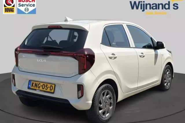 Kia Picanto (2025) thumbnail 4