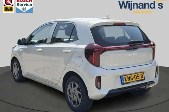 Kia Picanto (2025) thumbnail 6