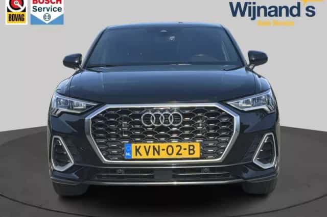 Audi Q3 Sportback (2023) thumbnail 2