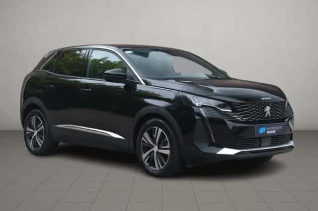 Peugeot 3008 (2024) thumbnail 1