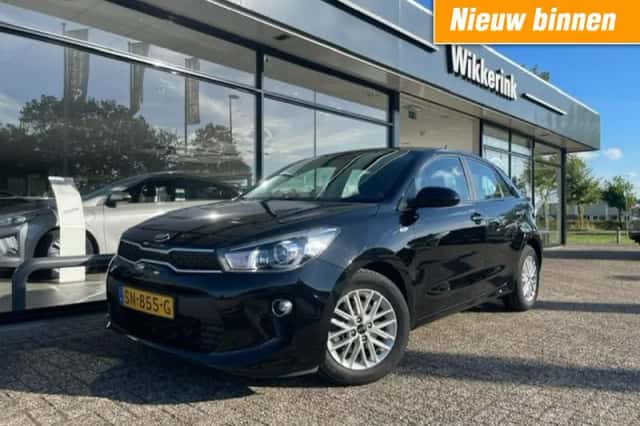 Kia Rio (2018) thumbnail 1