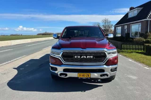 Dodge RAM (2019) thumbnail 2