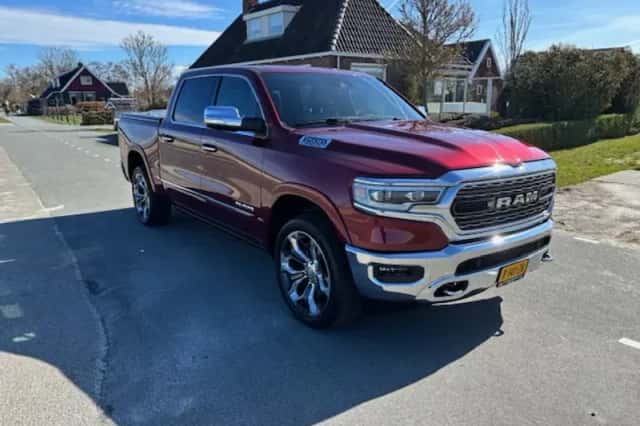 Dodge RAM (2019) thumbnail 3