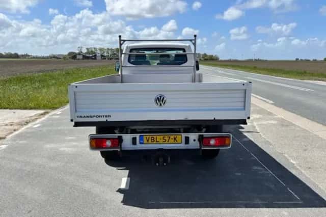 Volkswagen Transporter (2019) thumbnail 6