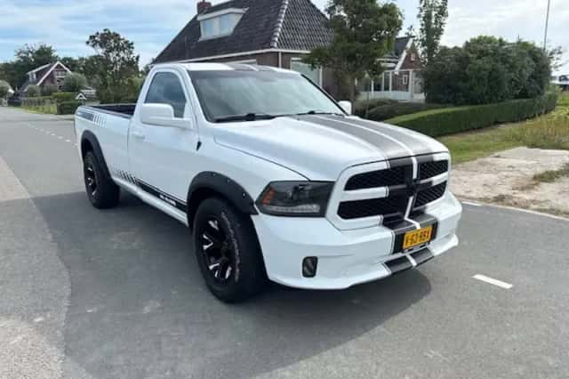 Dodge RAM (2017) thumbnail 3