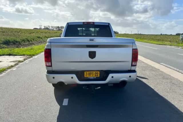 Dodge RAM (2011) thumbnail 6