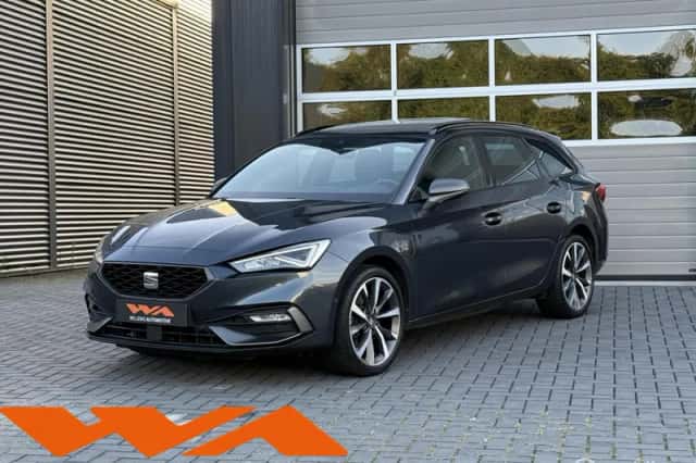 SEAT Leon (2021) thumbnail 1