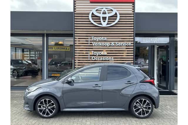 Toyota Yaris (2026) thumbnail 2