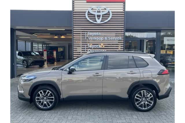 Toyota Corolla Cross (2026) thumbnail 2