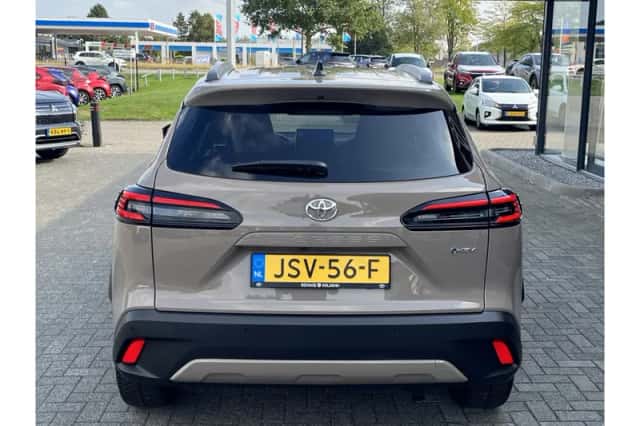 Toyota Corolla Cross (2026) thumbnail 4