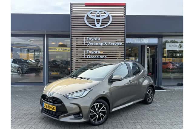 Toyota Yaris (2023) thumbnail 1
