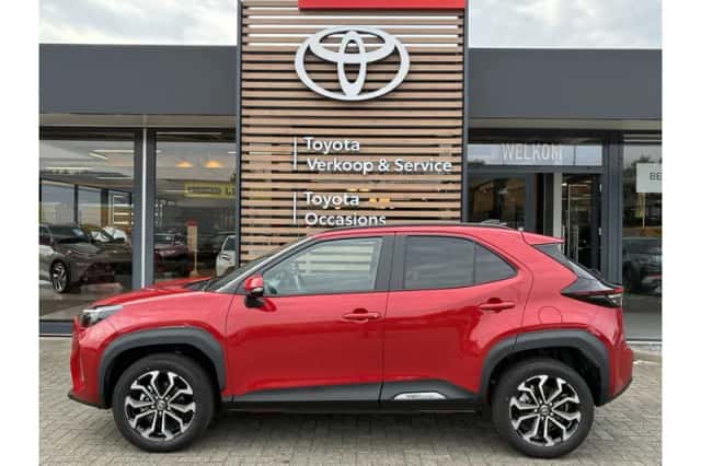 Toyota Yaris Cross (2026) thumbnail 2