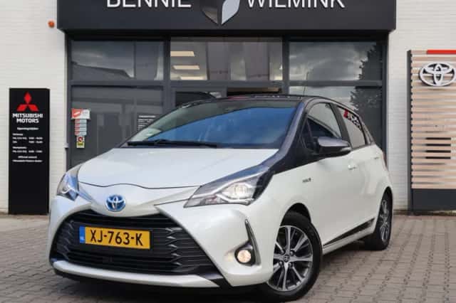 Toyota Yaris (2019) thumbnail 1