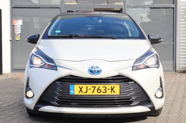 Toyota Yaris (2019) thumbnail 4