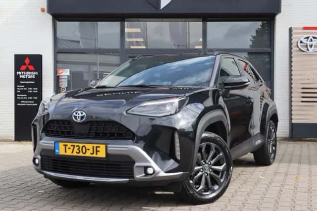 Toyota Yaris Cross (2023) thumbnail 1