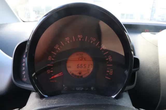 Toyota Aygo (2018) thumbnail 4