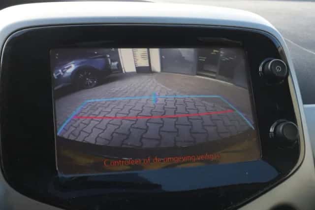Toyota Aygo (2018) thumbnail 5