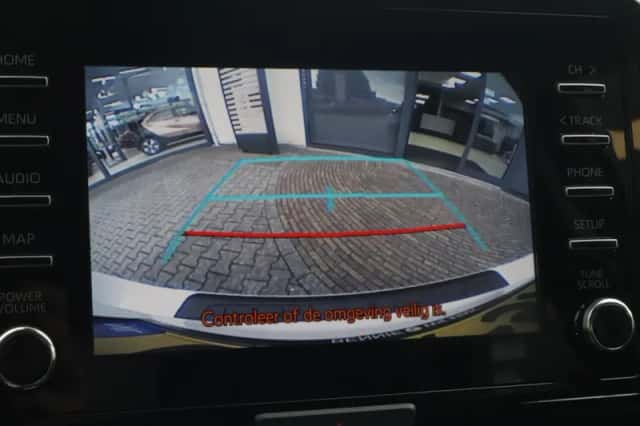 Toyota Yaris (2023) thumbnail 6