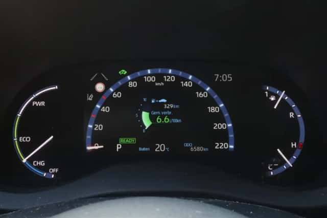 Toyota Yaris Cross (2023) thumbnail 4