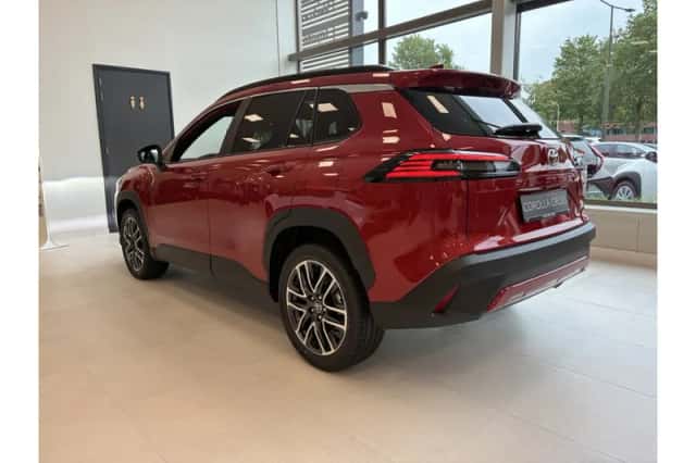 Toyota Corolla Cross (2026) thumbnail 2