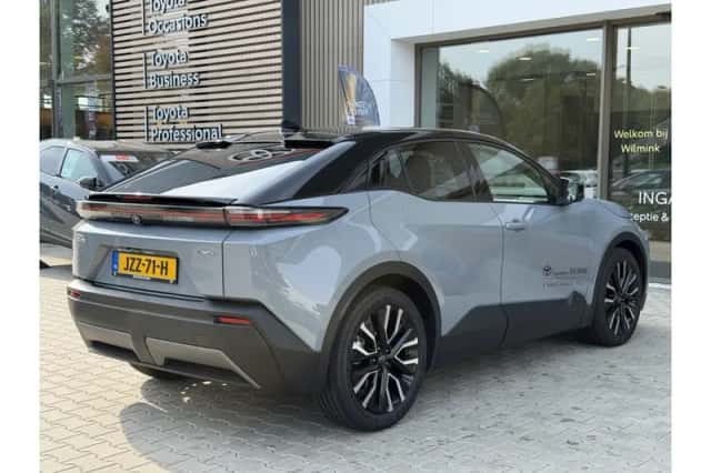 Toyota C-HR+ (2026) thumbnail 3