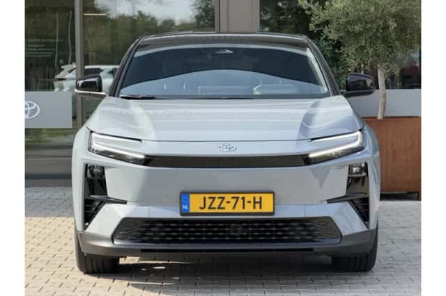 Toyota C-HR+ (2026) thumbnail 4