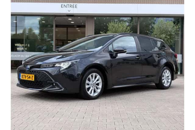Toyota Corolla (2024) thumbnail 1
