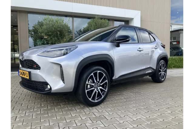 Toyota Yaris Cross (2023) thumbnail 1