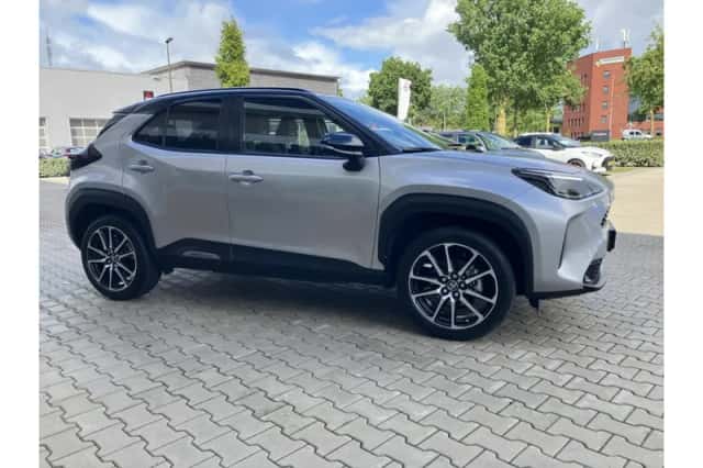 Toyota Yaris Cross (2023) thumbnail 5