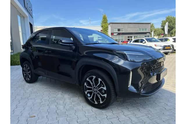 Toyota Yaris Cross (2022) thumbnail 5