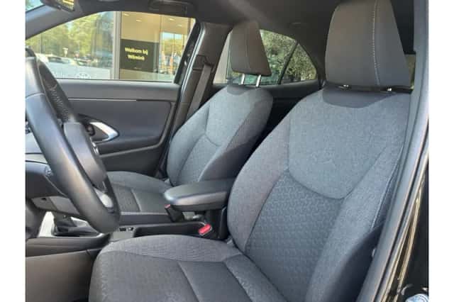 Toyota Yaris Cross (2022) thumbnail 6