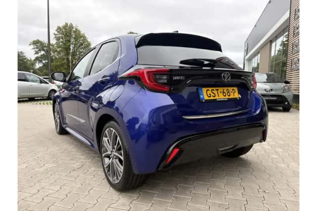 Toyota Yaris (2024) thumbnail 4