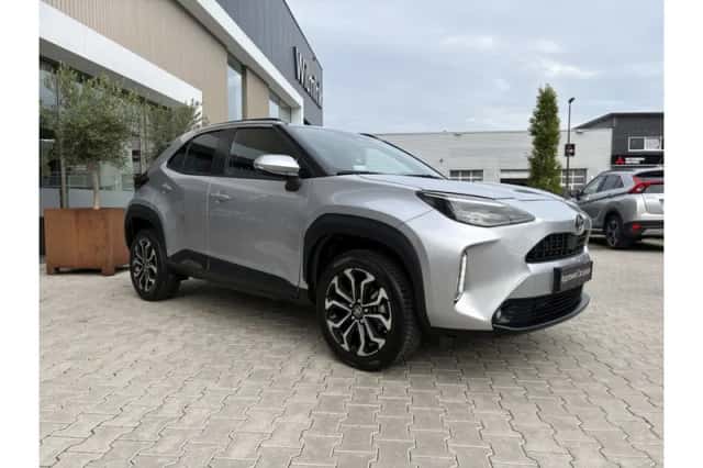 Toyota Yaris Cross (2024) thumbnail 2