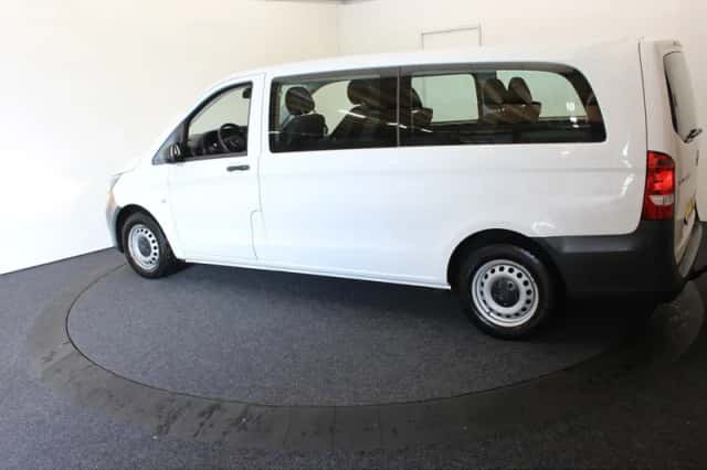 Mercedes-Benz Vito (2018) thumbnail 2