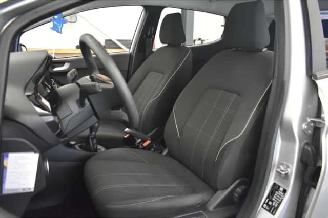 Ford Fiesta (2018) thumbnail 5