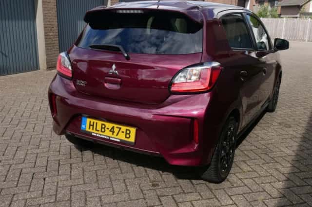 Mitsubishi Space Star (2020) thumbnail 4