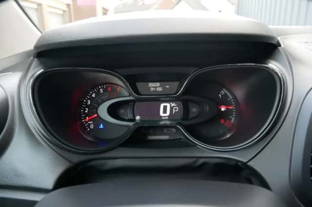 Renault Captur (2018) thumbnail 6